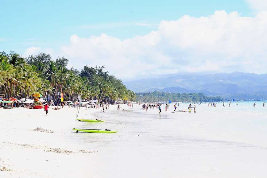 Boracay Island - A Tropical Paradise Ready to Welcome Explorers