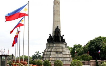 Luneta Park: Manila's Timeless Icon