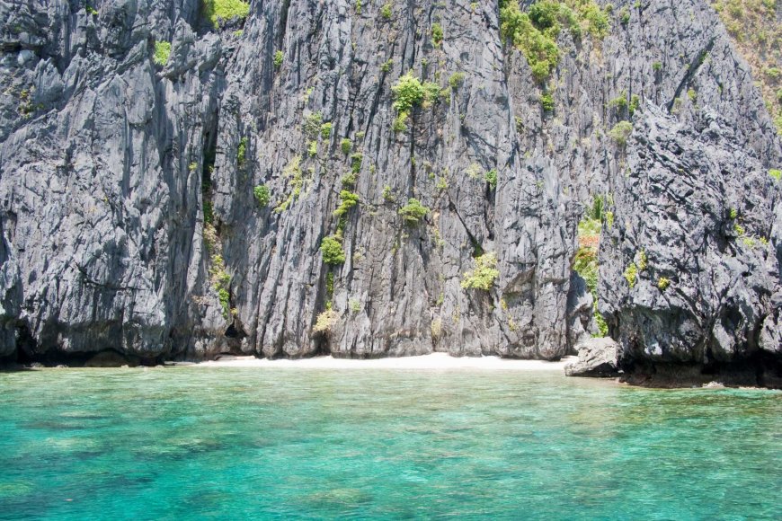 philippines-beaches-shine-in-the-beachatlas-golden-beach-award-2024-03
