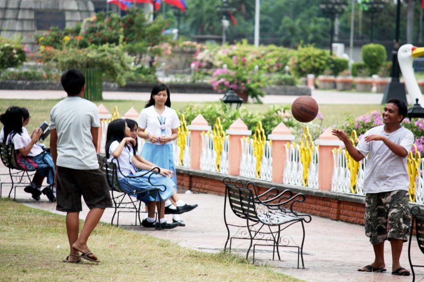 luneta-park-manilas-timeless-icon-07