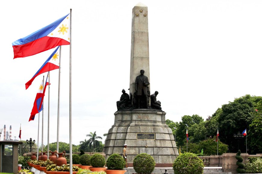 Luneta Park: Manila's Timeless Icon