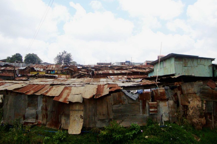 Life in Skwater: Resilience Amidst Urban Challenges in the Philippines