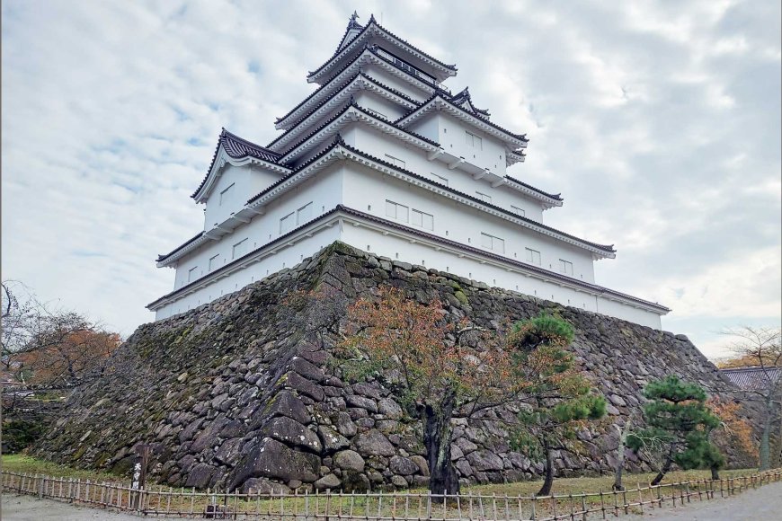 tsuruga-castle-the-samurai-spirit-of-aizuwakamatsu-02