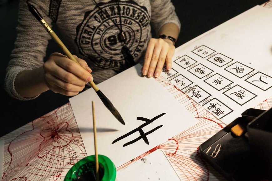 japanese-calligraphy-the-beauty-and-meaning-behind-the-brush-strokes-02